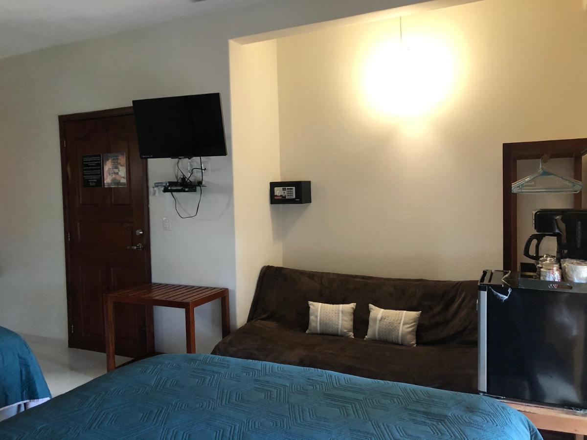 Hotel El Caballo Blanco Mahahual Exteriör bild