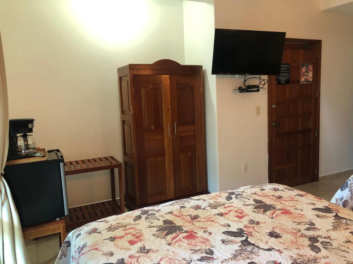 Hotel El Caballo Blanco Mahahual Exteriör bild
